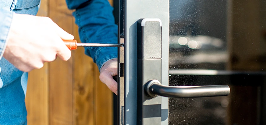 Aluminium Door Lock Replacement in West Rancho Dominguez, California