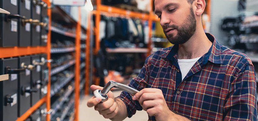 Locksmith For Retail Stores Lockout Services in West Rancho Dominguez, California