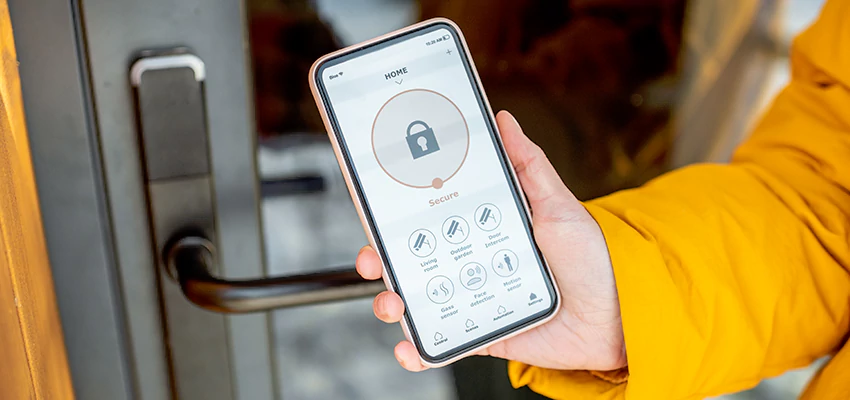 Home Security Push Button Lock Upgrades in West Rancho Dominguez, California